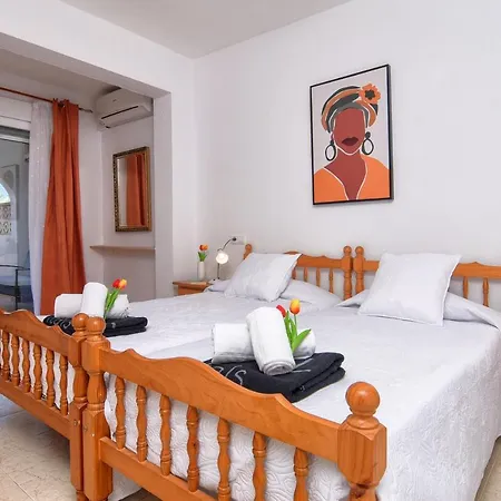 Las Mimosas Villa